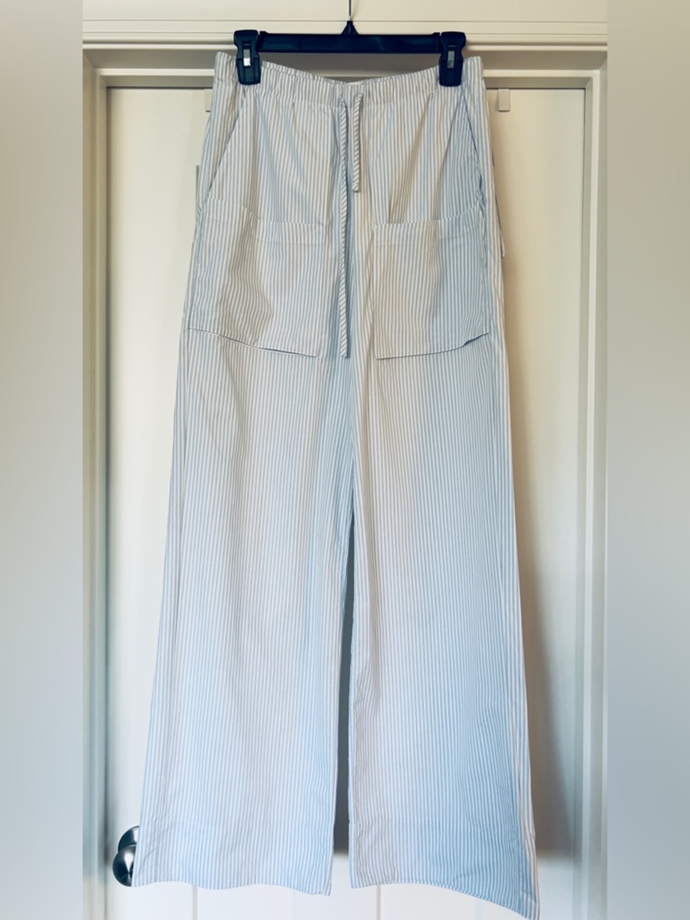 NWT ARITIZIA Light Blue Pinstripe Drawstring Wide-Leg Pants - Small - Picture 2 of 6